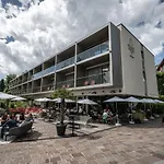 Rocket Velden Hotell