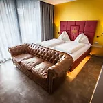 Otel Rocket Velden 3*