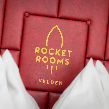 Rocket Velden 酒店