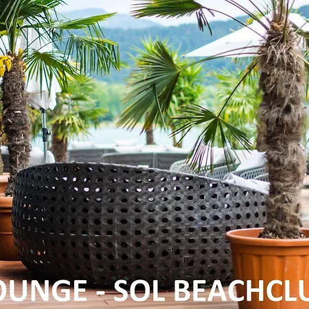 Rocket Velden Hotel 3*